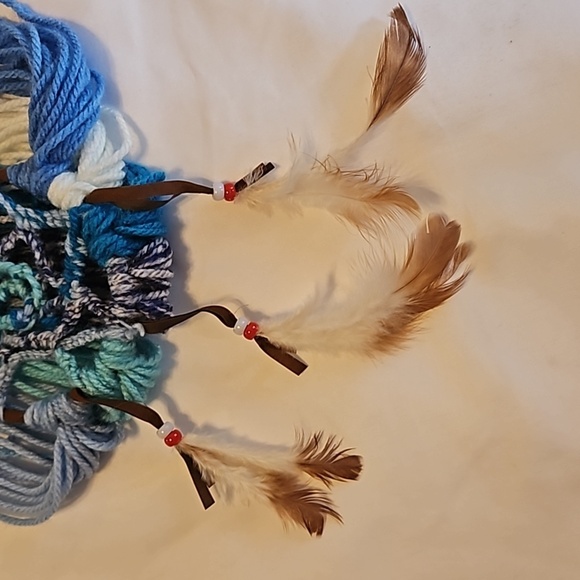Hand Crafted Dreamcatcher Hand Knit Crochet Brown and Blue Yarn & feathers - Picture 15 of 16